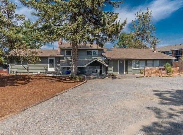 61538 Brosterhous Road, Bend, OR 97702