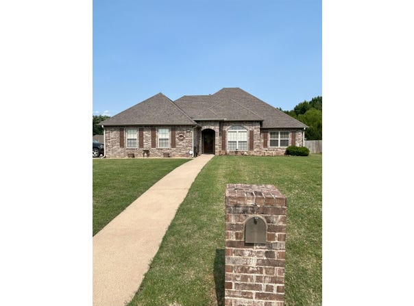 1100 Creekstone Cove, Searcy, AR 72143