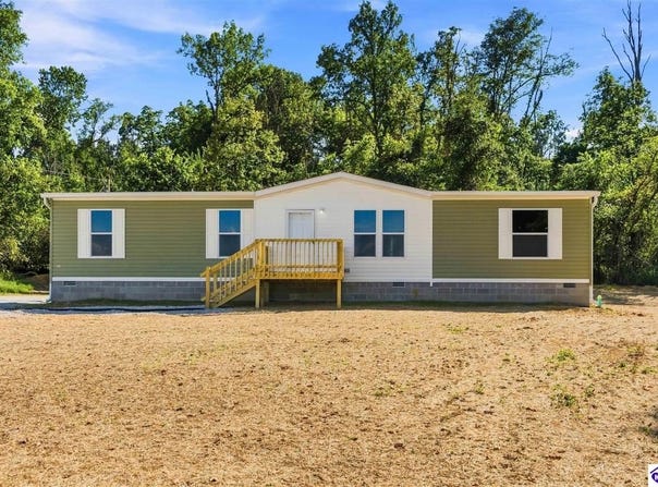 299 McDonald Drive, Brandenburg, KY 40108