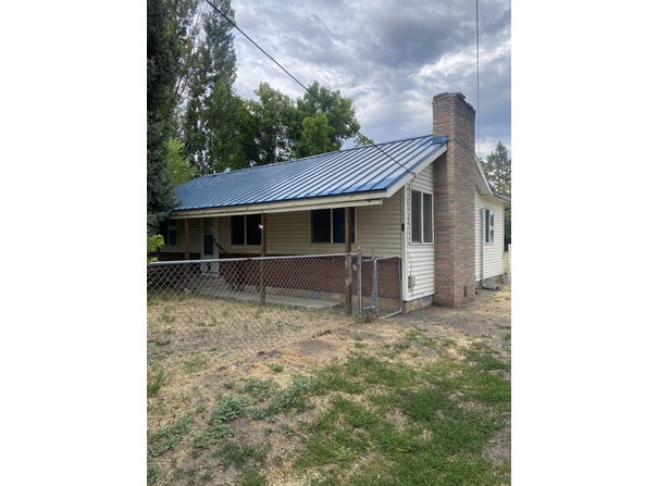 1445 Dayton Street, Klamath Falls, OR 97603