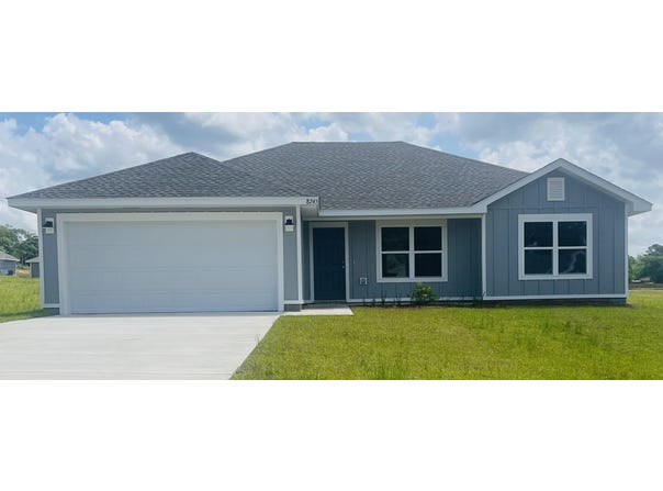 8245 Silk Stocking Ave, Laurel Hill, FL 32567