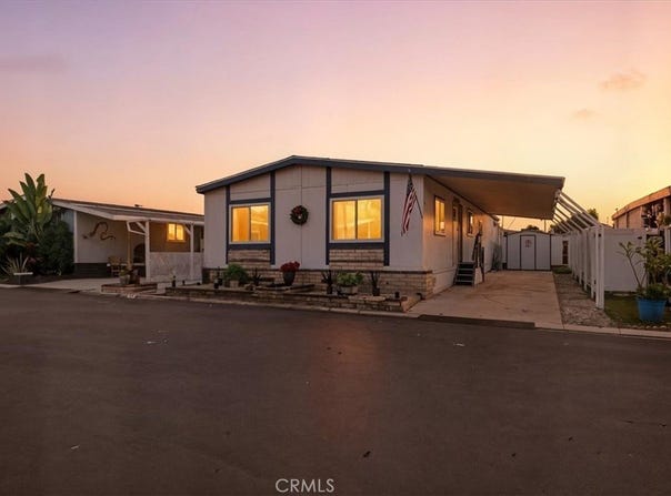 692 N Adele, Orange, CA 92867