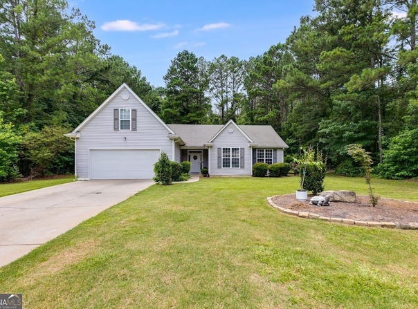 25 Chemin, Sharpsburg, GA 30277