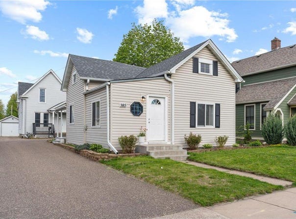 385 - 387 Stryker Avenue, Saint Paul, MN 55107