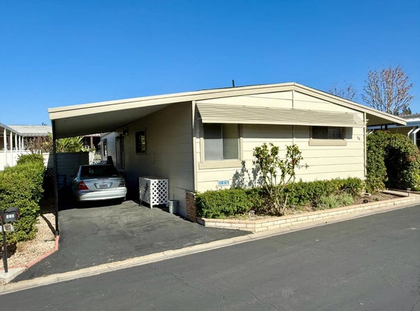 24001 Muirlands Blvd, Lake Forest, CA 92630