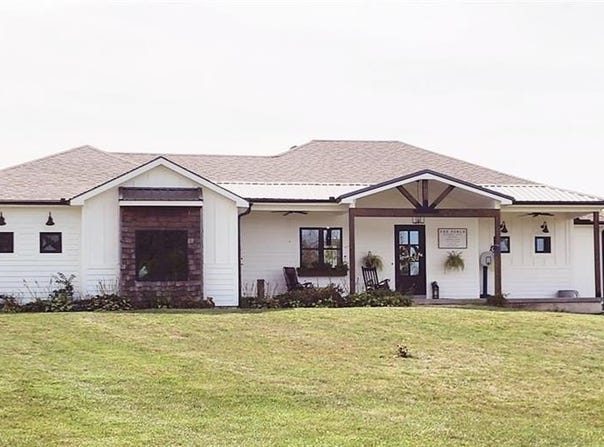 36805 E Church Road, Oak Grove, MO 64075