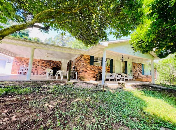 198 Braxton Road, Jamestown, KY 42629