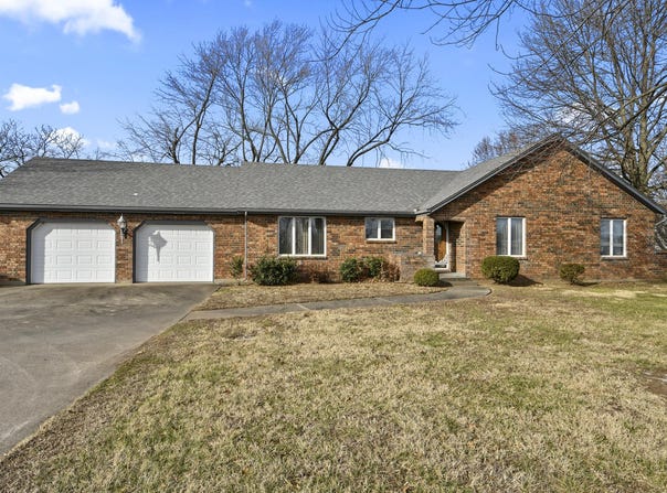 1308 S Park Street, El Dorado Springs, MO 64744