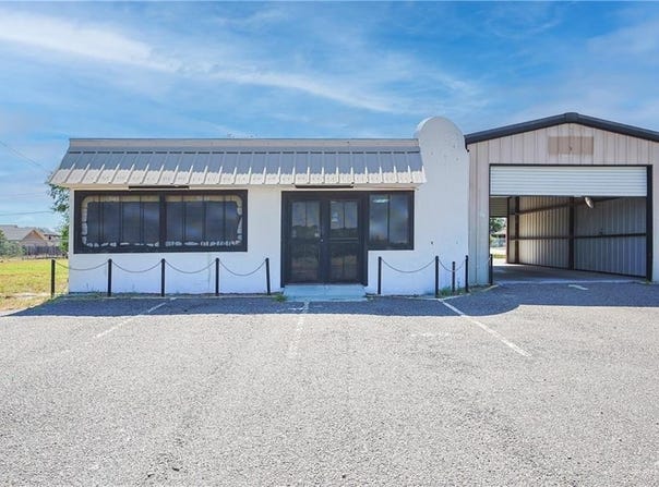 2114 Guadalupe Flores Street, Sullivan City, TX 78595