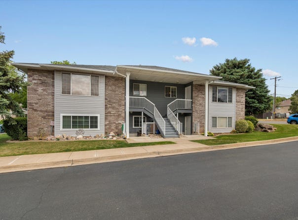 360 W 4900 S, Washington Terrace, UT 84405