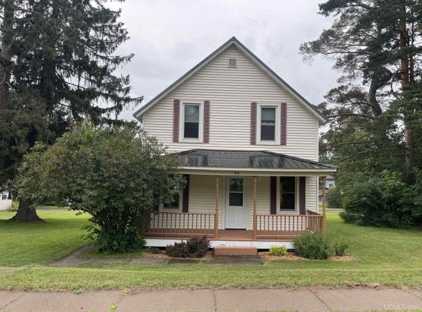 90 Wisconsin, Montreal, WI 54550