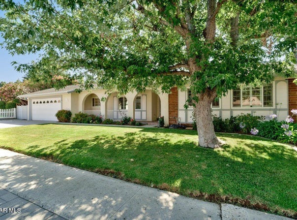 237 Castilian Avenue, Newbury Park, CA 91320