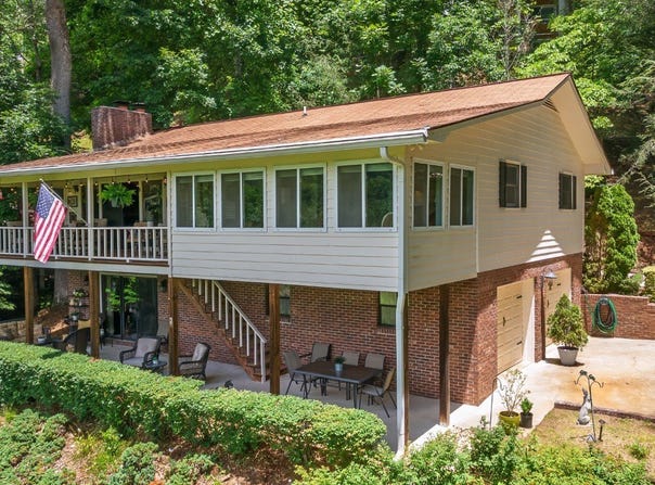 614 Country Club Drive, Franklin, NC 28734