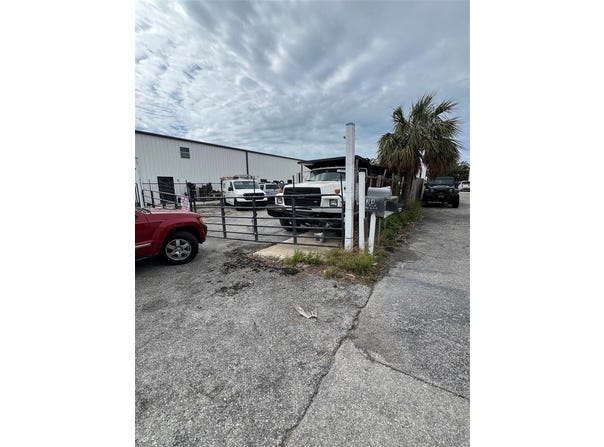 314 WARFIELD AVENUE, VENICE, FL 34285