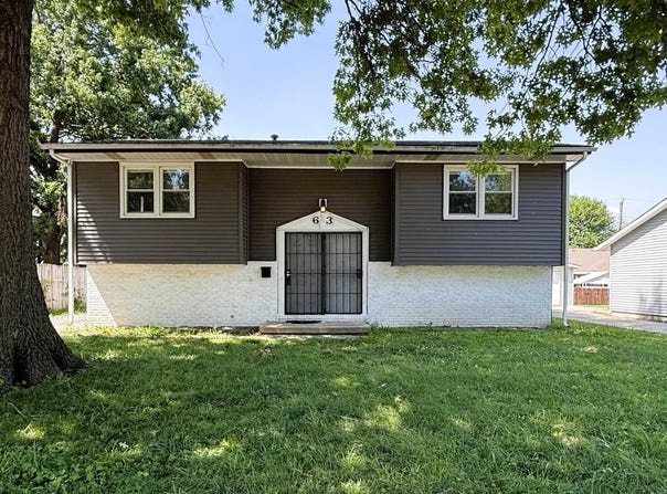 63 Villanova Drive, Springfield, IL 62703