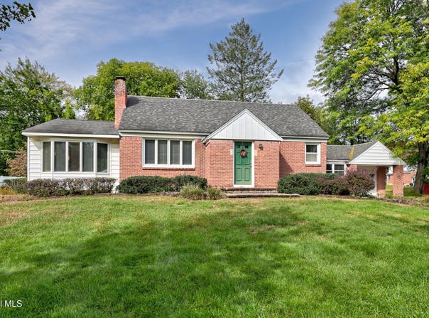 21 Henry Avenue, Albany, NY 12203