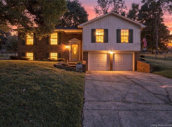 6507 Brad Court, Floyds Knobs, IN 47119