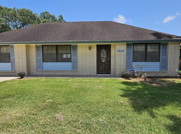 1212 Onstead St, Morgan City, LA 70380