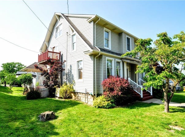 232 Center Ave, Elizabeth Twp/Boro, PA 15037