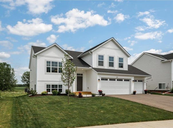2437 Greenbriar Lane, Buffalo, MN 55313