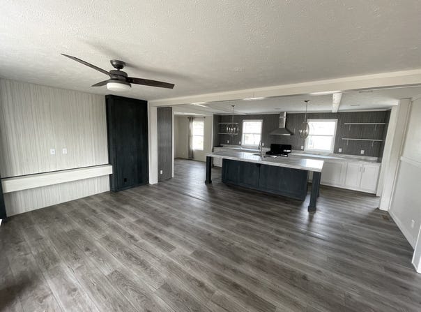 46000 Geddes Road, Canton, MI 48188