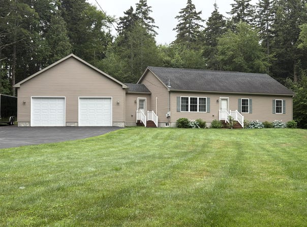 109 Durham Road, Brunswick, ME 04011