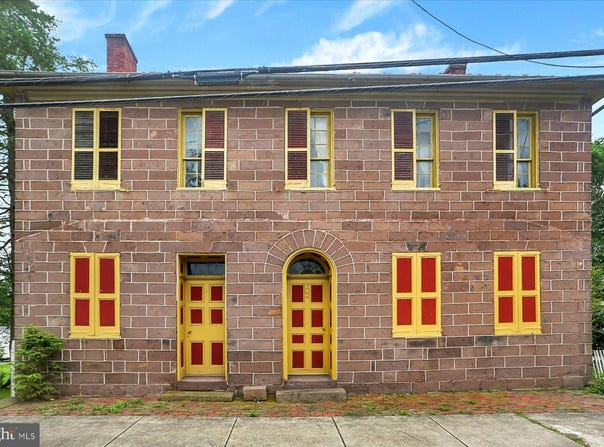 302 W FRONT STREET, LEWISBERRY, PA 17339