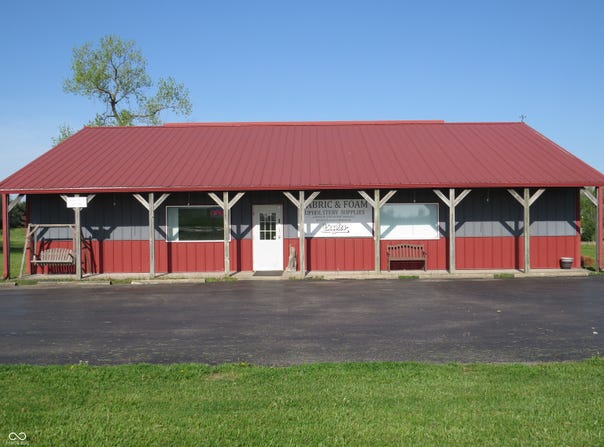 10140 S US Highway 31, Elizabethtown, IN 47232