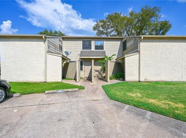 4405 Carter Creek Parkway, Bryan, TX 77802