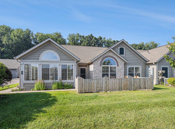 2647 Bluestone Circle, Kalamazoo, MI 49009