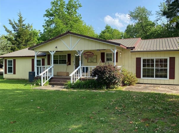 506 E Mosely Street, Valliant, OK 74764