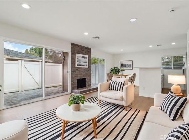 28512 Conejo View Drive, Agoura Hills, CA 91301