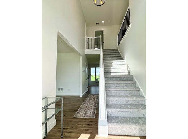4 Brookwood Hills Drive, Big Flats, NY 14845