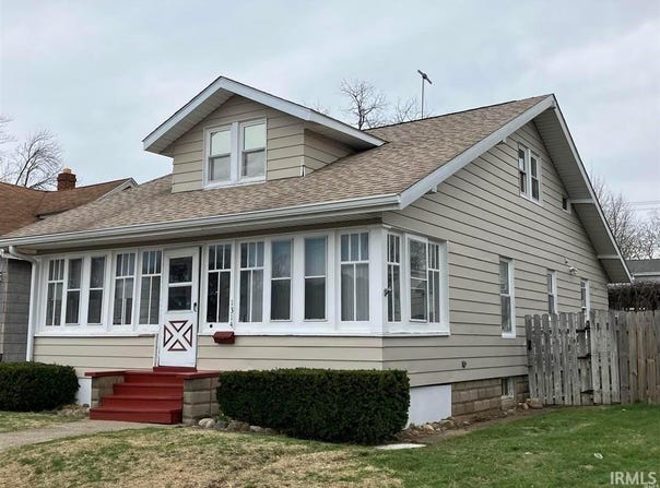 1314 Clover Street, South Bend, IN 46615