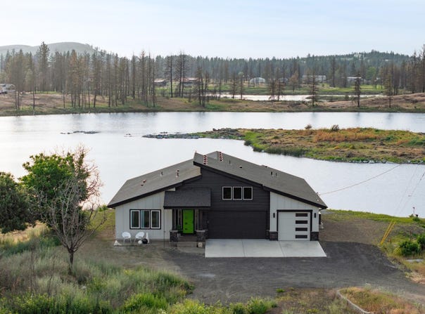 10526 S Medical Lake Rd, Medical Lake, WA 99022