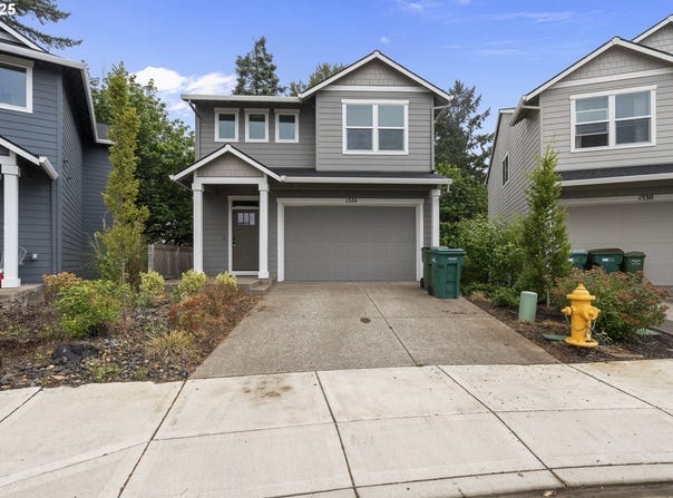 1524 S Camille PL, Newberg, OR 97132