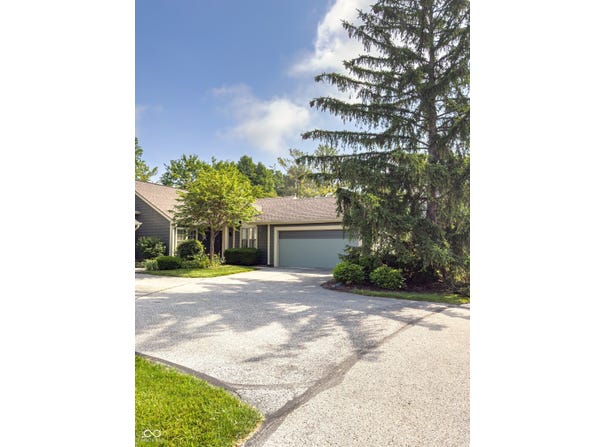 7470 Charrington Court, Indianapolis, IN 46254