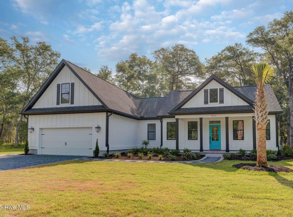2824 White Dove Circle SW, Supply, NC 28462