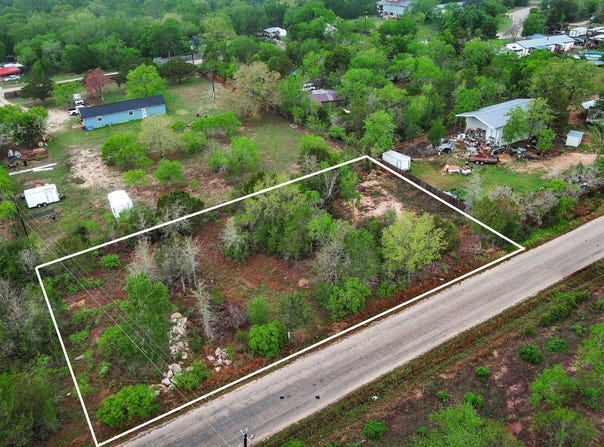 N Gaines Rd, Cedar Creek, TX 78602