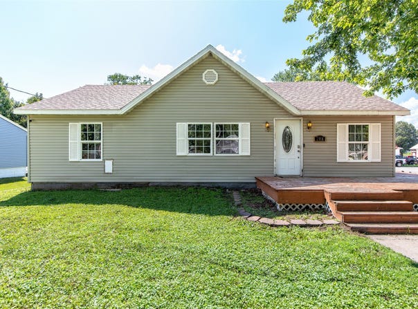 208 SW 4th Street, Ogden, IA 50212