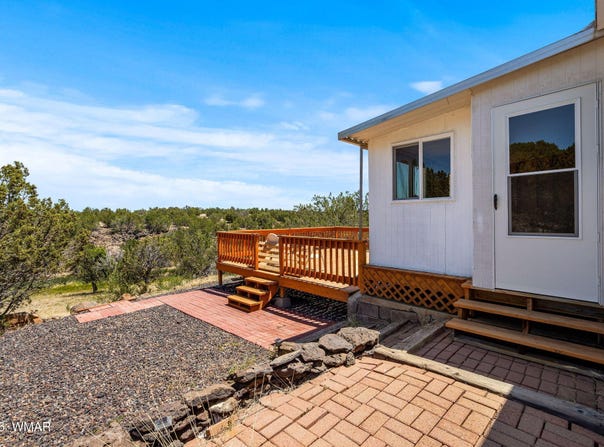 8596 Fox Circle, White Mountain Lake, AZ 85912