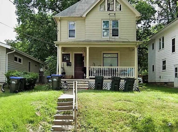 518 S Lucas St, IowaCity, IA 52240