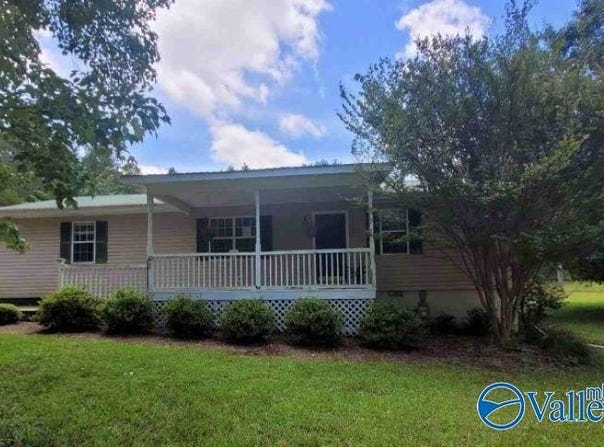 1285 Coosa County Road 70, Sylacauga, AL 35151