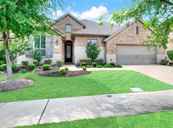 9809 Trinity Drive, Little Elm, TX 75068