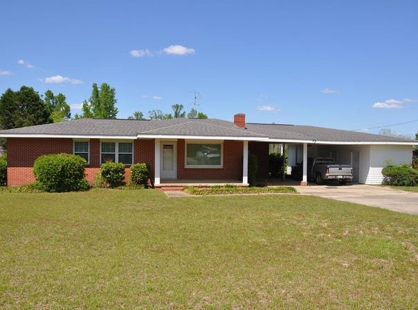 910 Holley Mill Road, Samson, AL 36477