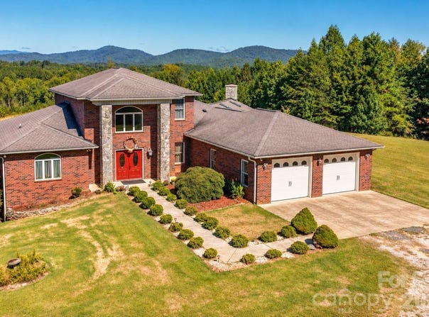 671 Mud Cut Loop, Marion, NC 28752