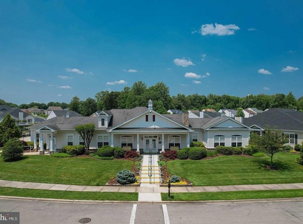 22 CAMDEN CIRCLE, LA PLATA, MD 20646