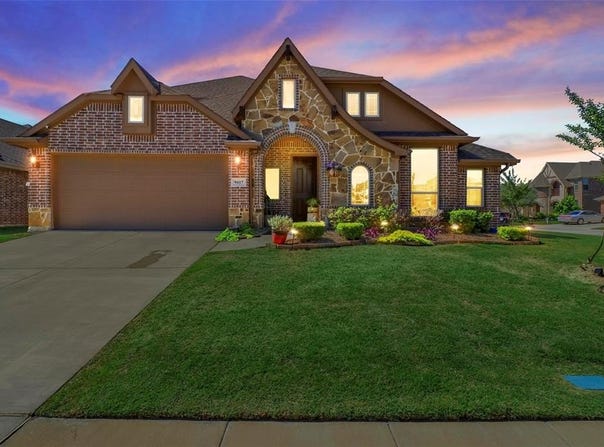 9417 Wellington Drive, Little Elm, TX 75068