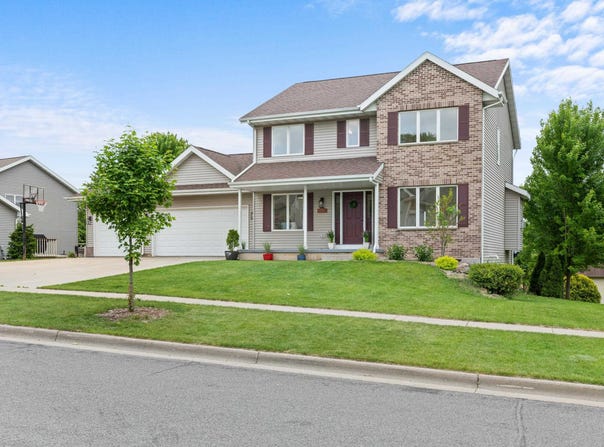 1505 Green Valley Road, Mount Horeb, WI 53572
