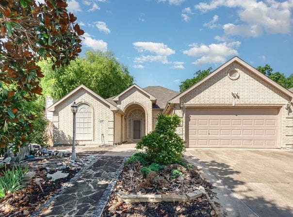 221 Dartmouth Drive, Rockwall, TX 75032